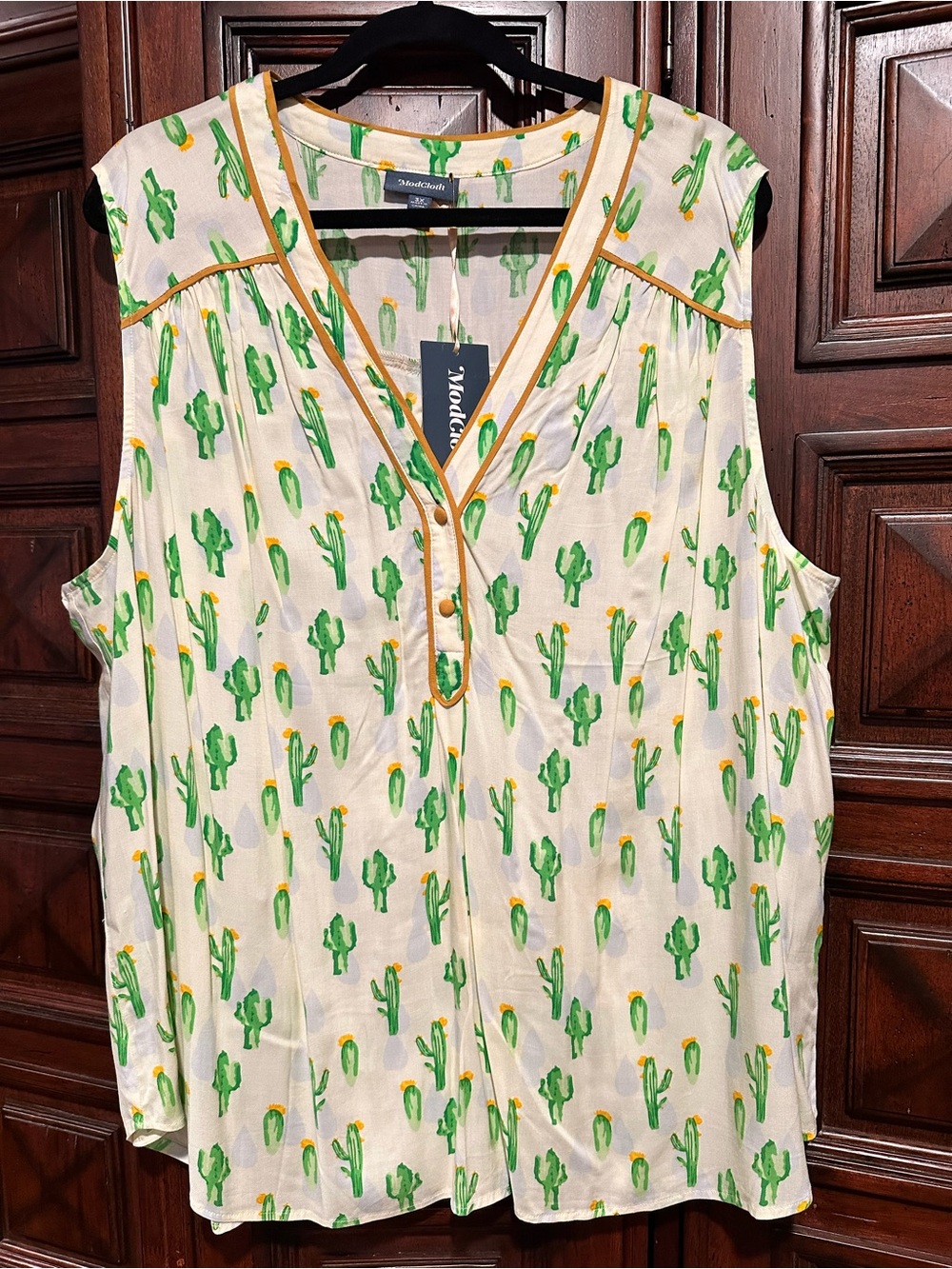 3X Modcloth Cream Cactus-Print Sleeveless Top Green and Mustard Yellow Accents